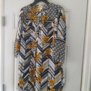 Fig and Flower Multi Color Dress / Tunic SZ SMALL NWOT